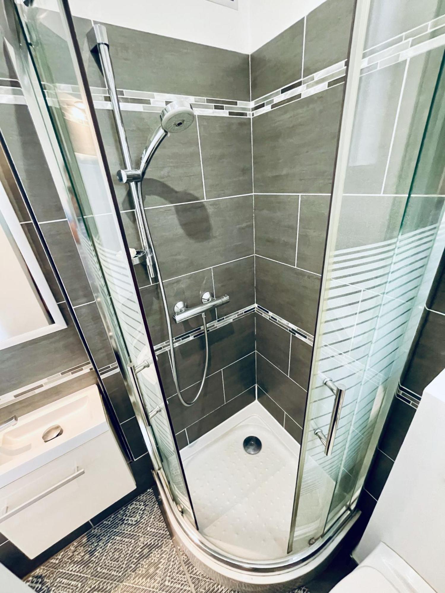 Apartment A 10 Min De La Defense Et A 20 Min De Paris *